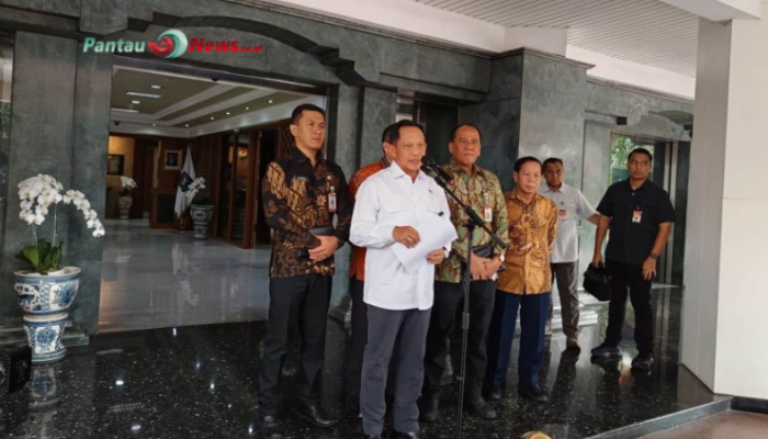 Pelantikan Serentak Kepala Daerah Batal Digelar 6 Februari, Mendagri Tito Umumkan Jadwal Baru di Tanggal 17-20 Februari