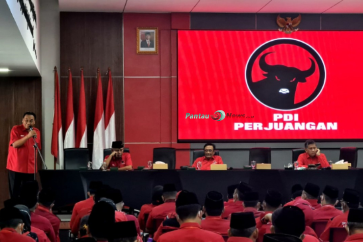 PDIP Boikot Retret, Ada Apa?