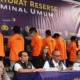 Anggota ORMAS GRIB Ngamuk Bakar Mobil Polisi!