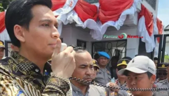 DPR Desak Kemendagri Sanksi Bupati Lucky Hakim, Simak Penjelasannya!