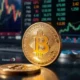Harga Bitcoin Tembus 100.000 Dollar, Simak Penyebabnya!
