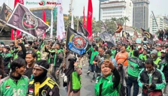 Awas! Ojol Libur 20 Mei 2025, Layanan Gojek-Grab Terancam Lumpuh!
