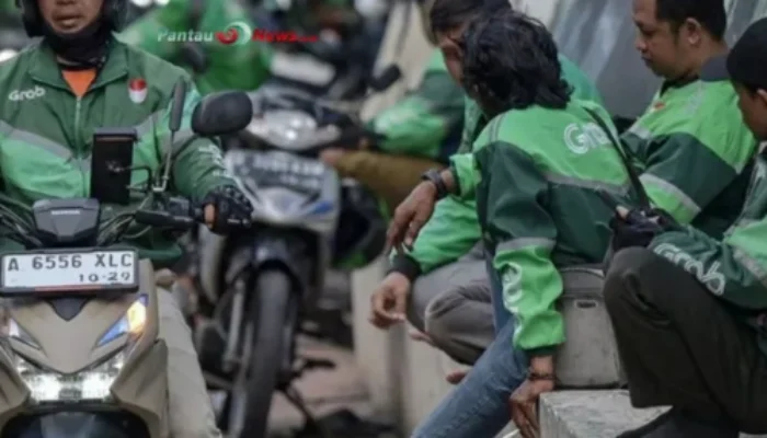 Awas! Ojol Libur 20 Mei 2025, Layanan Gojek-Grab Terancam Lumpuh!