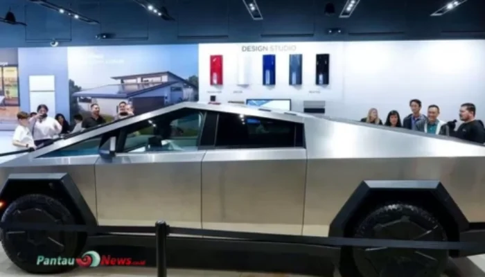 Tesla Cybertruck Nyangkut, Penjualan Hancur Walau Diskon Gede!