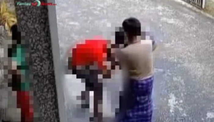 Viral! Pria di Palembang Tampar 3 Bocah Gara-Gara Main Bola, Netizen Geram!