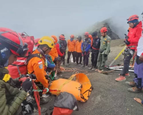 Pemandu, Porter, dan Pengelola Rinjani Diperiksa Polisi Usai Tragedi Juliana Marins