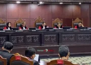 MK: Pemilu Berdekatan Bikin Parpol Terjebak Pragmatisme, Kualitas Demokrasi Terancam