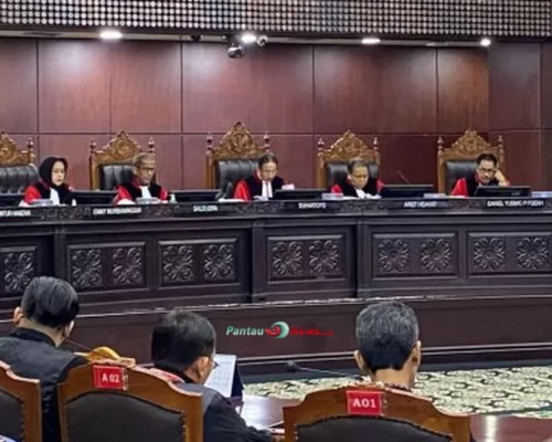 MK: Pemilu Berdekatan Bikin Parpol Terjebak Pragmatisme, Kualitas Demokrasi Terancam