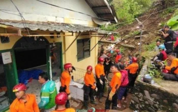 Longsor Terjang 35 Desa di Bogor, Tiga Tewas dan Satu Masih Hilang