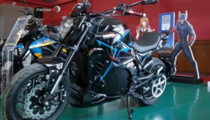 Volta Patriot X, Skuter Listrik Gagah dengan Jarak Tempuh 140 Km!