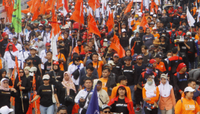 Viral Demo 25 Agustus di DPR: Hoax atau Nyata? Ini Faktanya!