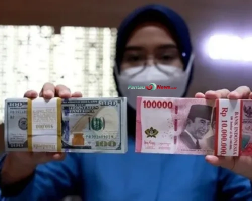 Rupiah Menguat Tipis ke Rp16.300 per Dolar AS, Pasar Tunggu Sinyal The Fed