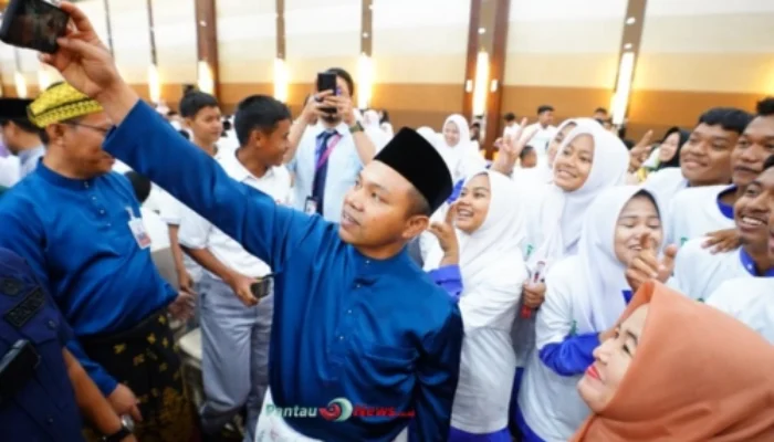 Minat Menabung Warga RI Merosot: Biaya Sekolah Jadi Biang Kerok!