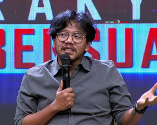 Ferry Irwandi Bongkar Dalang Demo Rusuh Bubarkan DPR Lewat Medsos