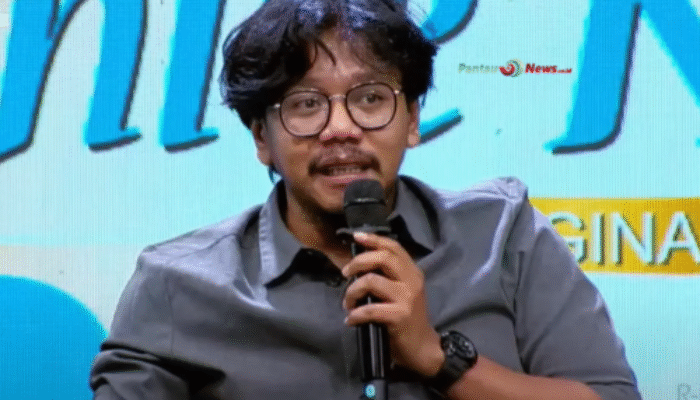 Ferry Irwandi Bongkar Dalang Demo Rusuh Bubarkan DPR Lewat Medsos